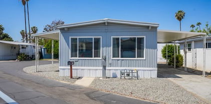 430 Palm Avenue Unit 72, Hemet
