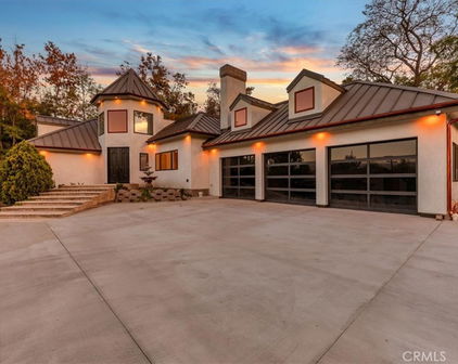 10533 Morada, Orange