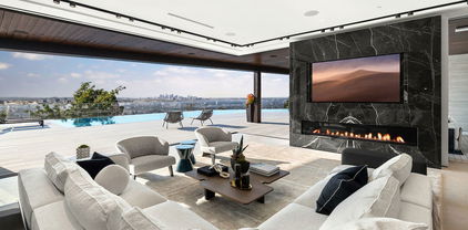 8116 Laurel View Drive, Los Angeles