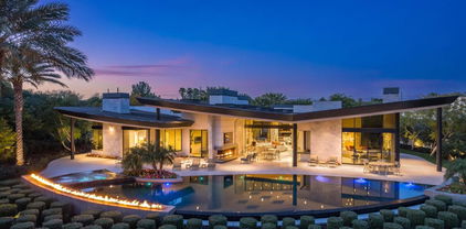 81105 Columbus Way, La Quinta