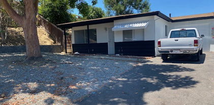 205 Hollenbeck Road, San Marcos