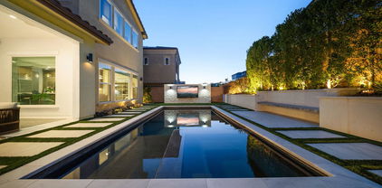 20643 W Wood Rose Court, Porter Ranch
