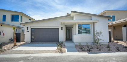 319 Mustang Lane, Palm Springs