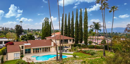 5324 Felice Place, Woodland Hills