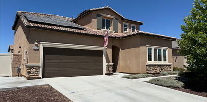 28425 Pinon Court, Winchester