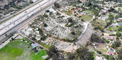 26437 N Centre City Pkwy, Escondido