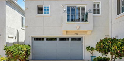 725 N Cleveland St, Oceanside