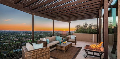 2362 Edgehill Road, Vista