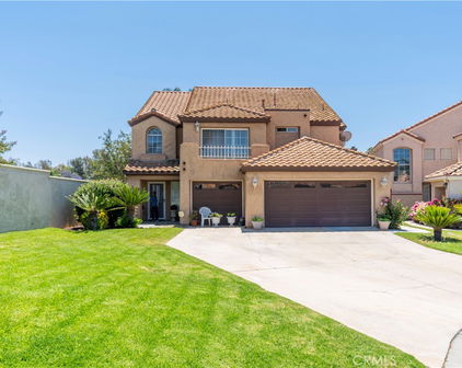 40010 Myrtlewood Court, Murrieta