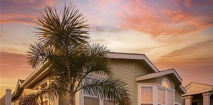 16451 Makaha Lane, Huntington Beach