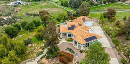 40042 Via Caballos, Murrieta