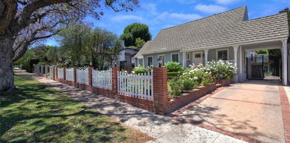 4161 Dixie Canyon Avenue, Sherman Oaks