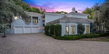 4923 Amigo Avenue, Tarzana