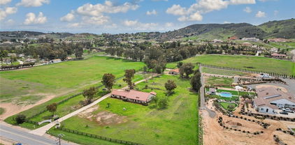 20425 Avenida Castilla, Murrieta