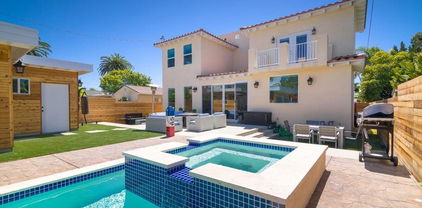 1220 Emerald St, Pacific Beach/Mission Beach