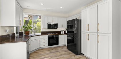 13737 Sorbonne Ct, Rancho Bernardo/Sabre Springs/Carmel Mt Ranch