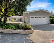 2945 Greenwich Road, Glendale image