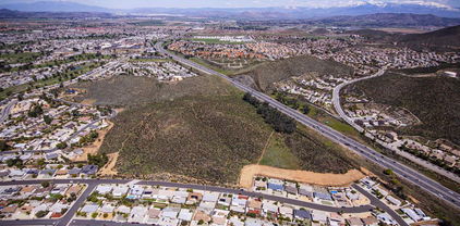 Piping Rock Road, Menifee