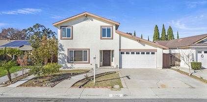 7742 Parma Ln, Mira Mesa