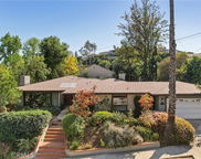 1460 E Glenoaks Boulevard, Glendale image