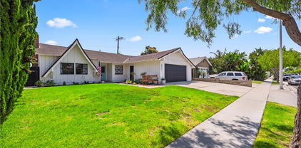 4922 Scenario Drive Drive, Huntington Beach
