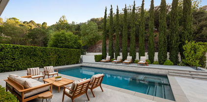 3685 Benedict Canyon Lane, Sherman Oaks