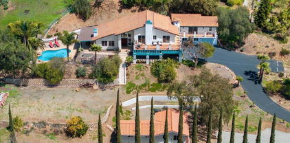 26036 38 Kaywood Terrace, Escondido