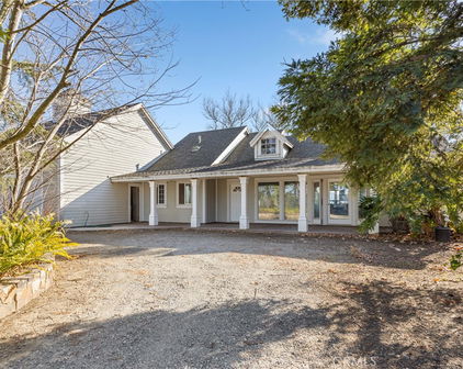 19885 Tenaja Road, Murrieta