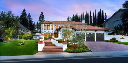 29614 Ridgeway Drive, Agoura Hills