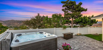 10906 Serena Lane, Lakeside