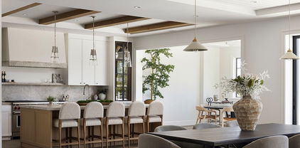 702 Saint James Place, Newport Beach