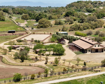 42659 Avenida Perris, Murrieta