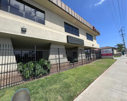 1068 Broadway, El Cajon