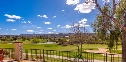 422 Country Club Drive Unit B, Simi Valley