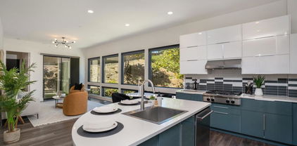 8570 Aspect Dr, Mission Valley