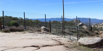 4 Los Amantes Lane, Hemet
