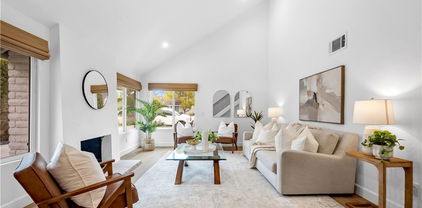 22455 Silver Spur, Lake Forest