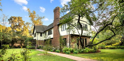 1245 Oak Grove Avenue, San Marino