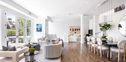 1642 Lindacrest Drive, Beverly Hills