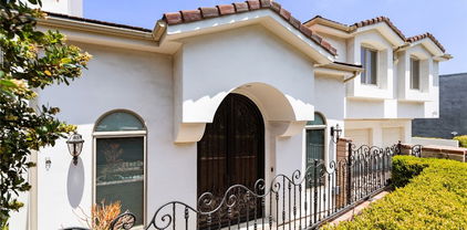 7561 Hermes Drive, Los Angeles