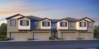 32861 Manhattan Avenue, Winchester