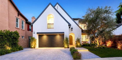 32 Bargemon, Newport Coast