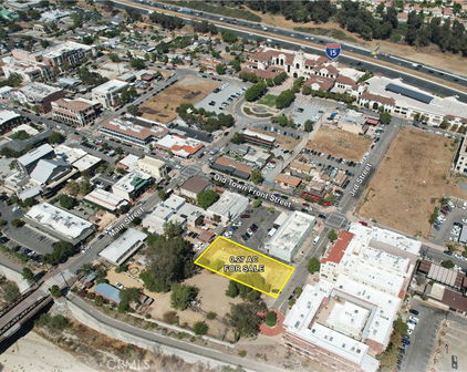 42045 3rd Street, Temecula