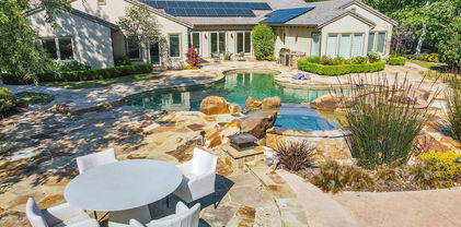 29734 Mulholland Highway, Agoura Hills