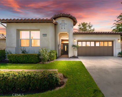 9389 Robinson Ln, Corona