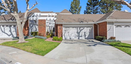 665 S Gentry Lane S, Anaheim Hills