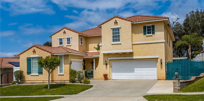 833 West Orange Heights Lane, Corona