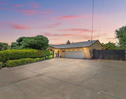7520 Oakwood Ave, Hesperia image