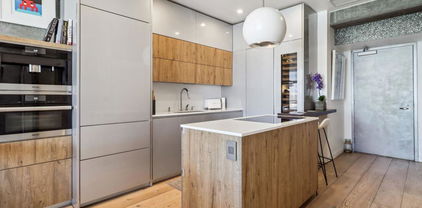 800 The Mark Lane Unit 2703, Downtown
