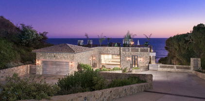 32852 Pacific Coast Highway, Malibu